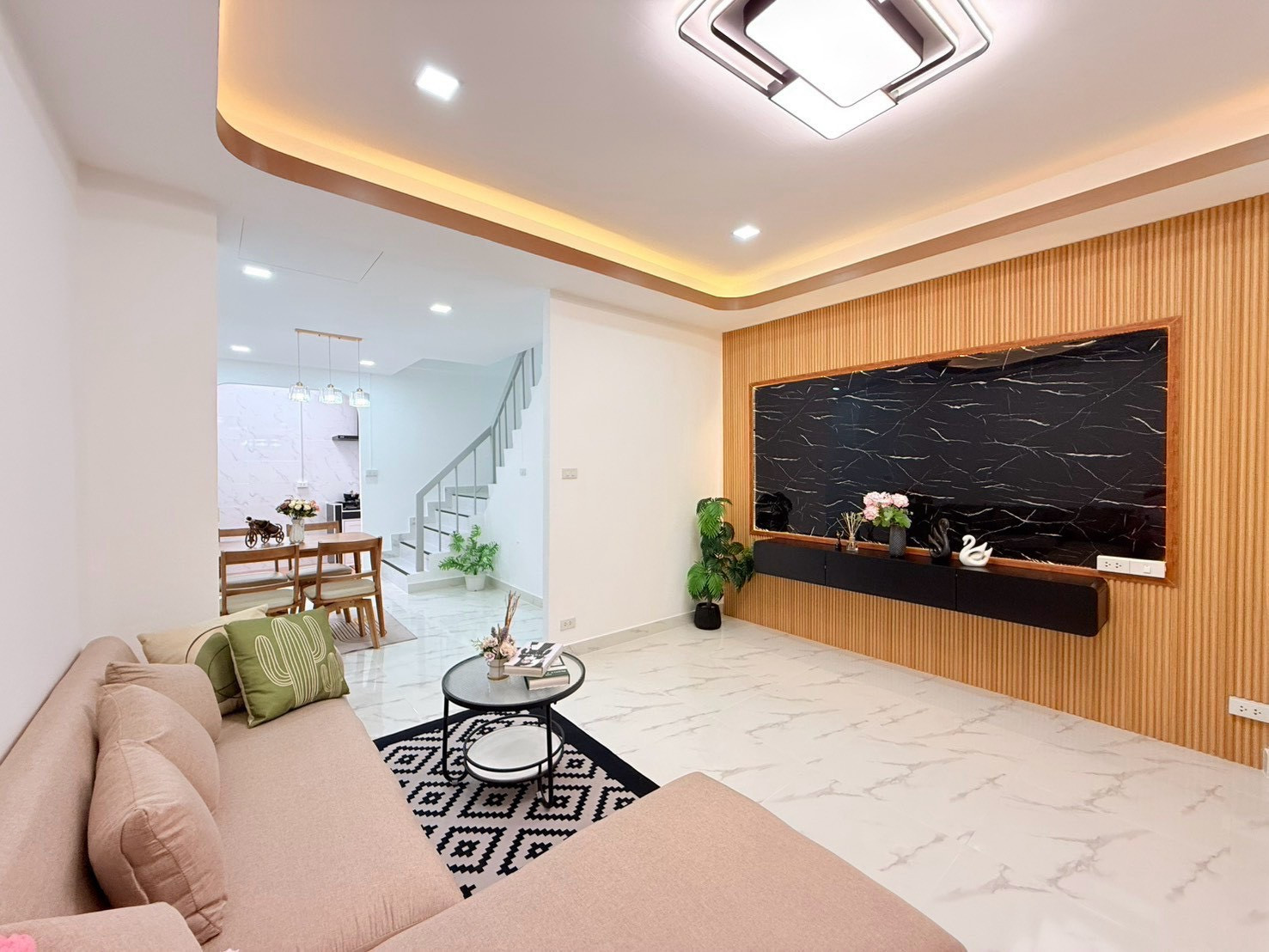  ขายทาวน์เฮาส์ 2 ชั้น หมู่บ้านจิรธร รามคำแหง 152 | ฟรีโอน – รูปที่ 3