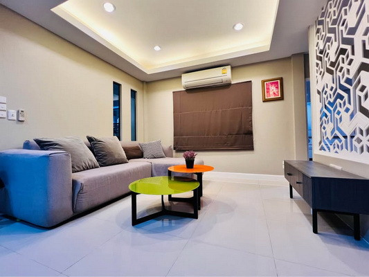 [ให้เช่า] หมู่บ้าน มณียา เอกมัย-รามอินทรา / 3 ห้องนอน 3 ห้องน้ำ / 70 ตรว. 175 ตรม. **42,000** บ้านเดี่ยวริมน้ำตกแต่งสวยพร้อมเฟอร์นิเจอร์ครบชุด เงียบสงบ เดินทางสะดวก พร้อมเข้าอยู่ ใกล้ห้างเซนทรัลอีสวิลล์ ใกล้ทางด่วนรามอินทรา – รูปที่ 2