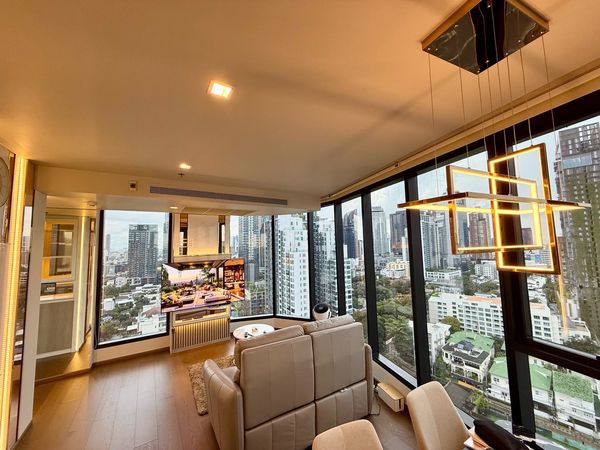 RC091726 Condo 2 beds (Corner Unit) for rent at Ideo Q Sukhumvit 36 ​​near BTS Thonglor.