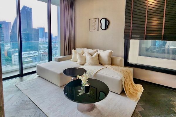 🔥 For Rent !!🔥 The Esse Sukhumvit 36, 2 bedroom, 2 bathroom, high floor 14++, Rare Item, Modern style, There is a bathtub !! Code C20241100027 furnished, ready to move in📣📣 
