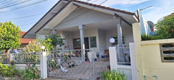 Single Storey House Netnaphon Village Chiang Mai 62 Sq.Wah with approximately 100 sq.m. of usable area 