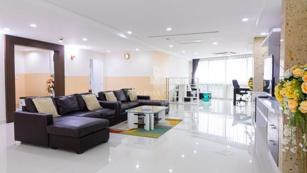 ✨Flash Deal ✨The president park sukhumvit 24 ( 3Bed 4Bath SQM.) พร้อมอยู่ ! เพียง 85,000 บาทต่อเดือน Tel.0981315848@propmatch 