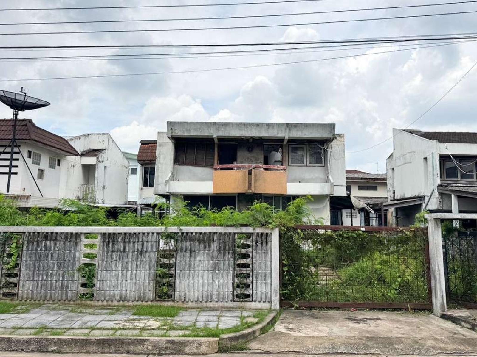 ที่ดิน 88 ตร.ว. โครงสร้างดี รีโนเวทได้เต็มที่ 🏡 หมู่บ้านเมืองทอง 2/2 พัฒนาการ 61 / 88 ตร.วา (ขาย), Muang Thong 2/2 Village, Phatthanakan 61 / 88 Square Wa (FOR SALE) FAS098 ที่ดิน 88 ตร.ว. โครงสร้างดี รีโนเวทได้เต็มที่ 🏡 หมู่บ้านเมืองทอง 2/2 พัฒนาการ 61 / 88 ตร.วา (ขาย), Muang Thong 2/2 Village, Phatthanakan 61 / 88 Square Wa (FOR SALE) FAS098