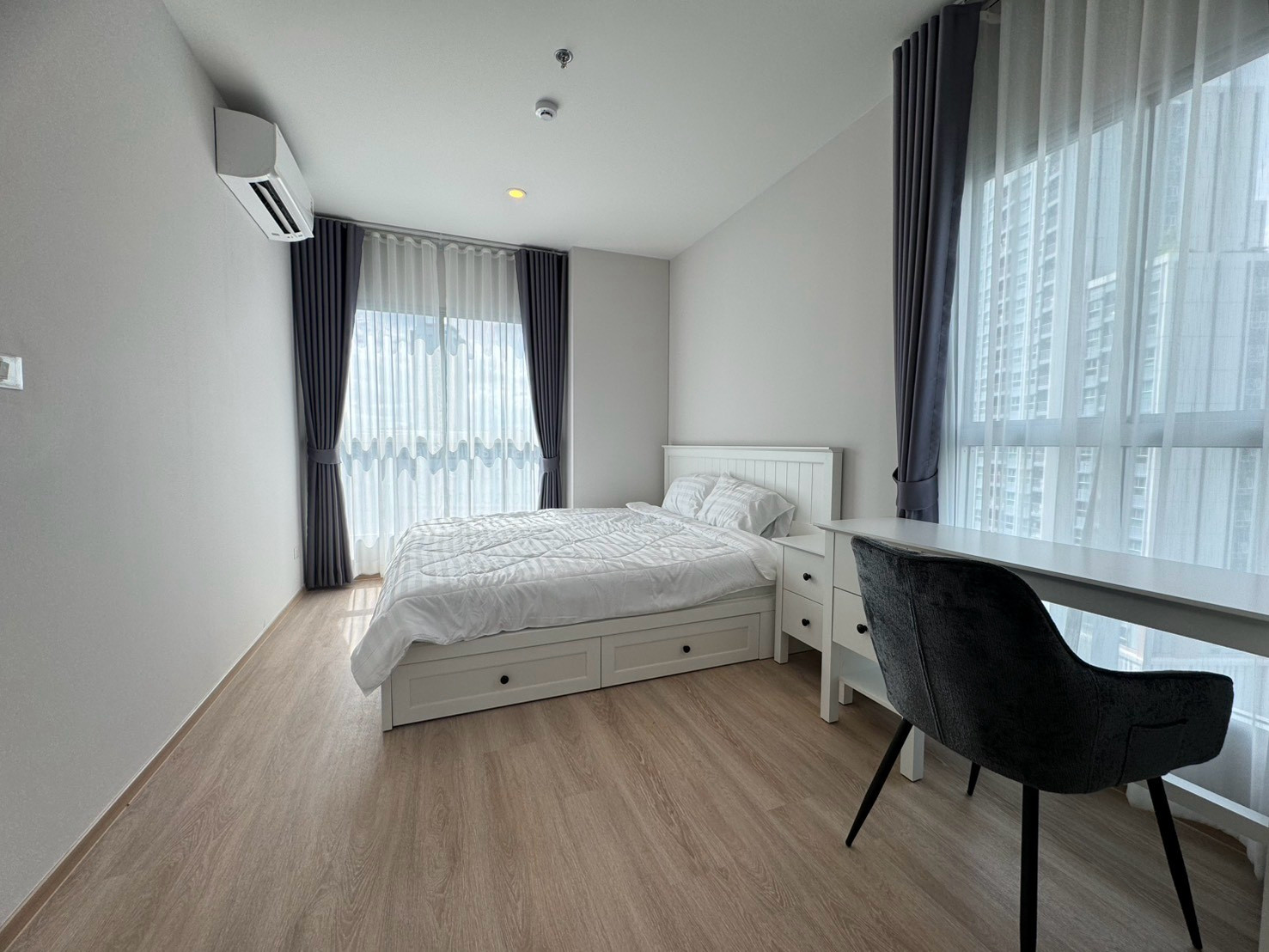 SVR-639 Condo for rent Lumpini Place Chaengwattana-Pak Kret Station, size 35 sq m., 1 bedroom, 11th floor.