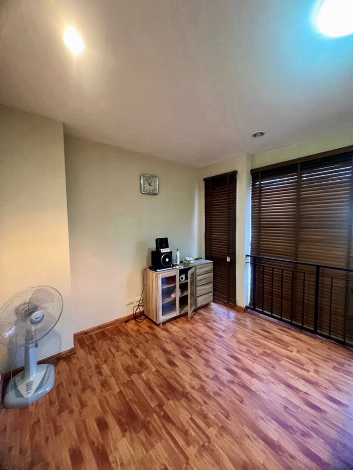 🔥For Rent 45,000/month🔥    ให้เช่า หมู่บ้านเดอะ ไพรเวท วิจเลจบางจาก ซ.สุขุมวิท97/1   (ซอยอยู่ตรงข้ามทางด่วนสุขุมวิท62)  22ตร.วา กว้าง5 ลึก17เมตร   พื้นที่ใช้สอย 170ตรม   – รูปที่ 2