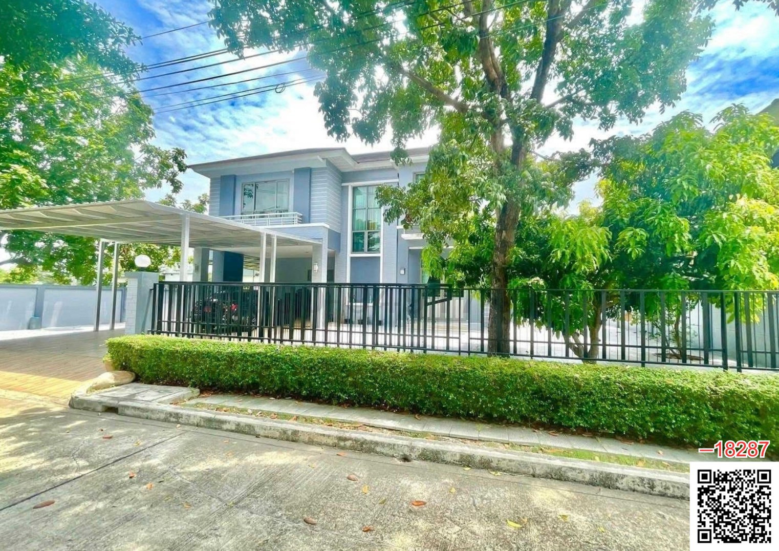 Single house for rent Masterpiece Rama 9 Village, near Airport link Hua Mak.