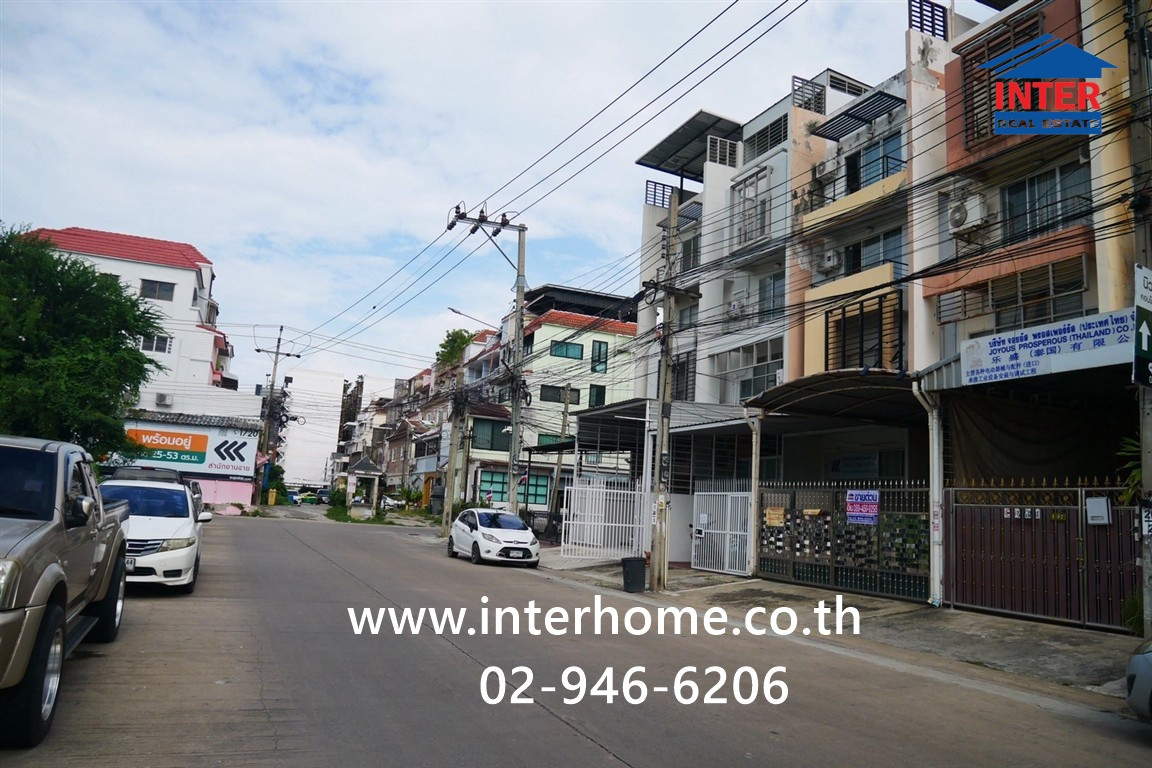 ทาวน์โฮม 4 ชั้น 27 ตร.ว. หมู่บ้าน ณ นครินทร์ ใกล้คอนโดศุภาลัย เซนส์ ศรีนครินทร์ ซอยศรีนครินทร์40 ถนนศรีนครินทร์ ถนนสุขุมวิท ถนนอ่อนนุช เขตประเวศ กรุงเทพมหานคร  – รูปที่ 2