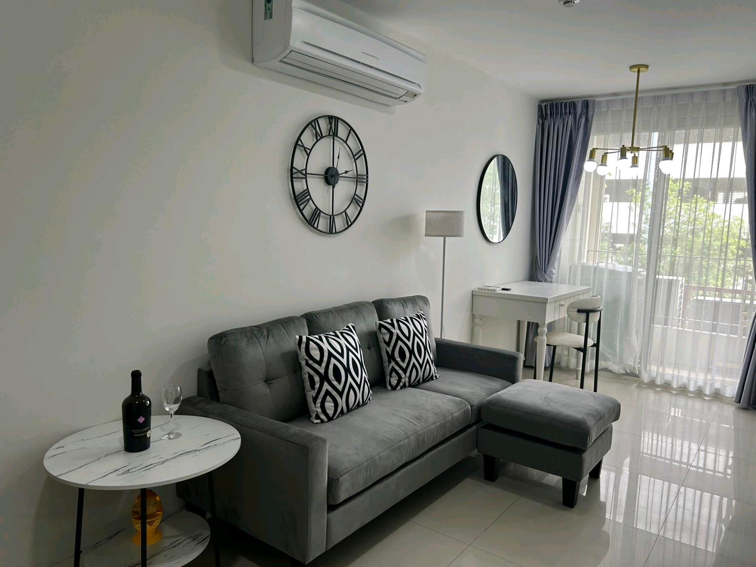 🍀 Clover Thonglor Tower — ห้องหรูใจกลางทองหล่อ 🍀 Clover Thonglor Tower — Luxury Condo in Thonglor   📍 อาคาร C ห้อง C408 | ชั้น 4 📍 Tower C, Unit C408 | 4th Floor   📏 พื้นที่ 36 ตร.ม. | 1 ห้องนอน 1 ห้องน้ำ ✅ มีอ่างอาบน้ำ 📏 36 sqm | 1 Bedroom 1 Bathro – รูปที่ 4