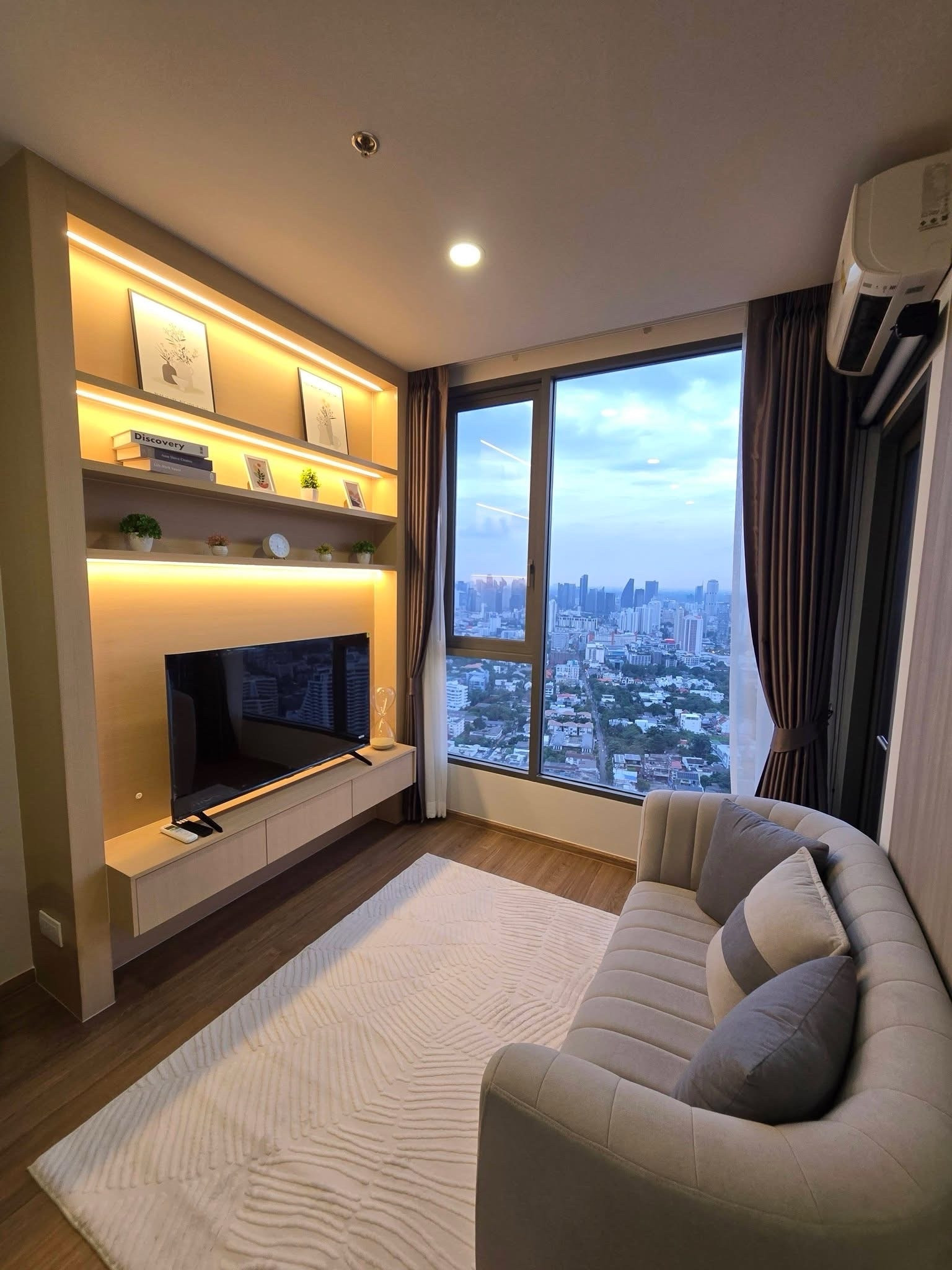 🏙️ CLOUD THONGLOR | ห้องสวยชั้นสูง | ใกล้ทองหล่อ–เอกมัย พร้อมอยู่ 🏙️ CLOUD THONGLOR | ห้องสวยชั้นสูง | ใกล้ทองหล่อ–เอกมัย พร้อมอยู่