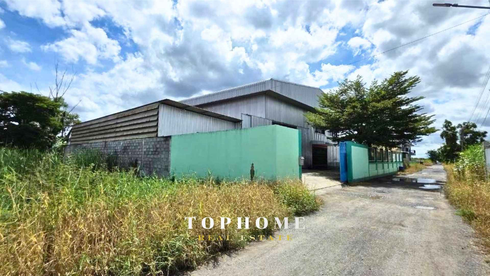 🔥📍 Urgent sale! Land + warehouse, Soi Bongkot 32, Rangsit-Khlong 2, with construction permit 📍📐 Area 328 square wah. 🔥📍 Urgent sale! Land + warehouse, Soi Bongkot 32, Rangsit-Khlong 2, with construction permit 📍📐 Area 328 square wah.