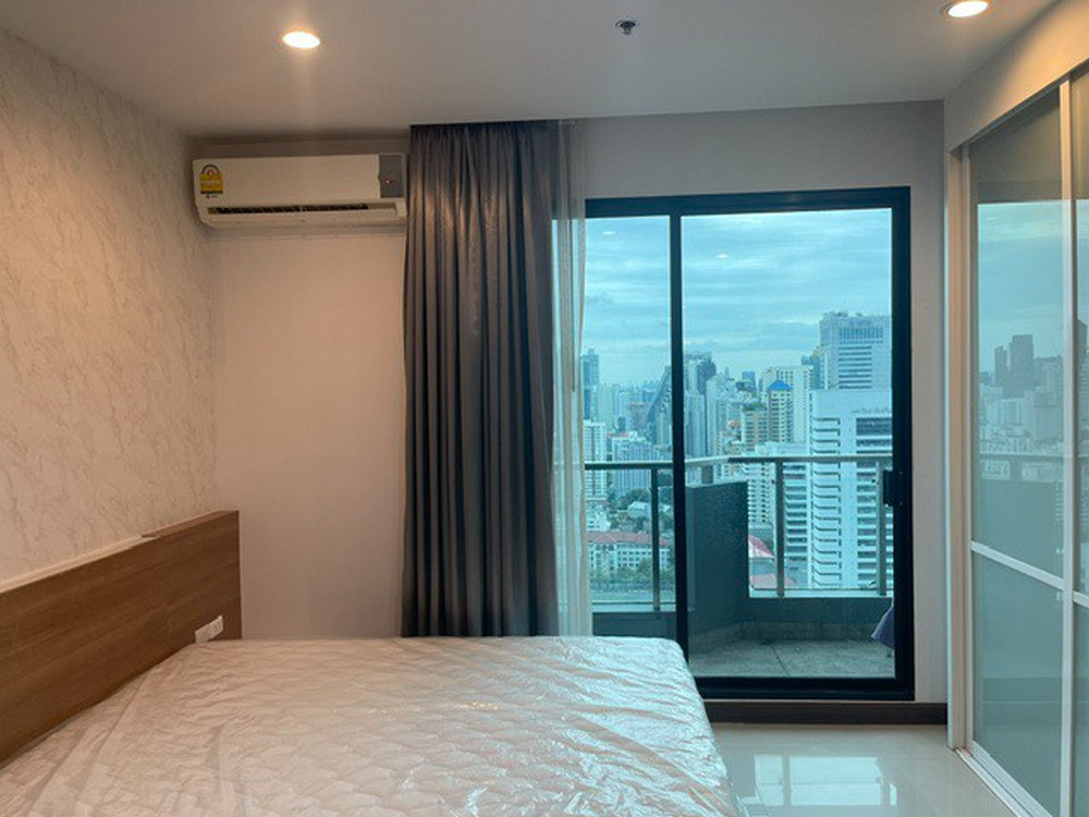 สอบถามโทร : 099-425-8121 ให้เช่า คอนโด ศุภาลัย พรีเมียร์ แอท อโศก ติด MRT เพชรบุรี 33.5 ตารางเมตร ชั้น 35 วิวโล่ง 180 องศา ตกแต่งครบ – รูปที่ 2