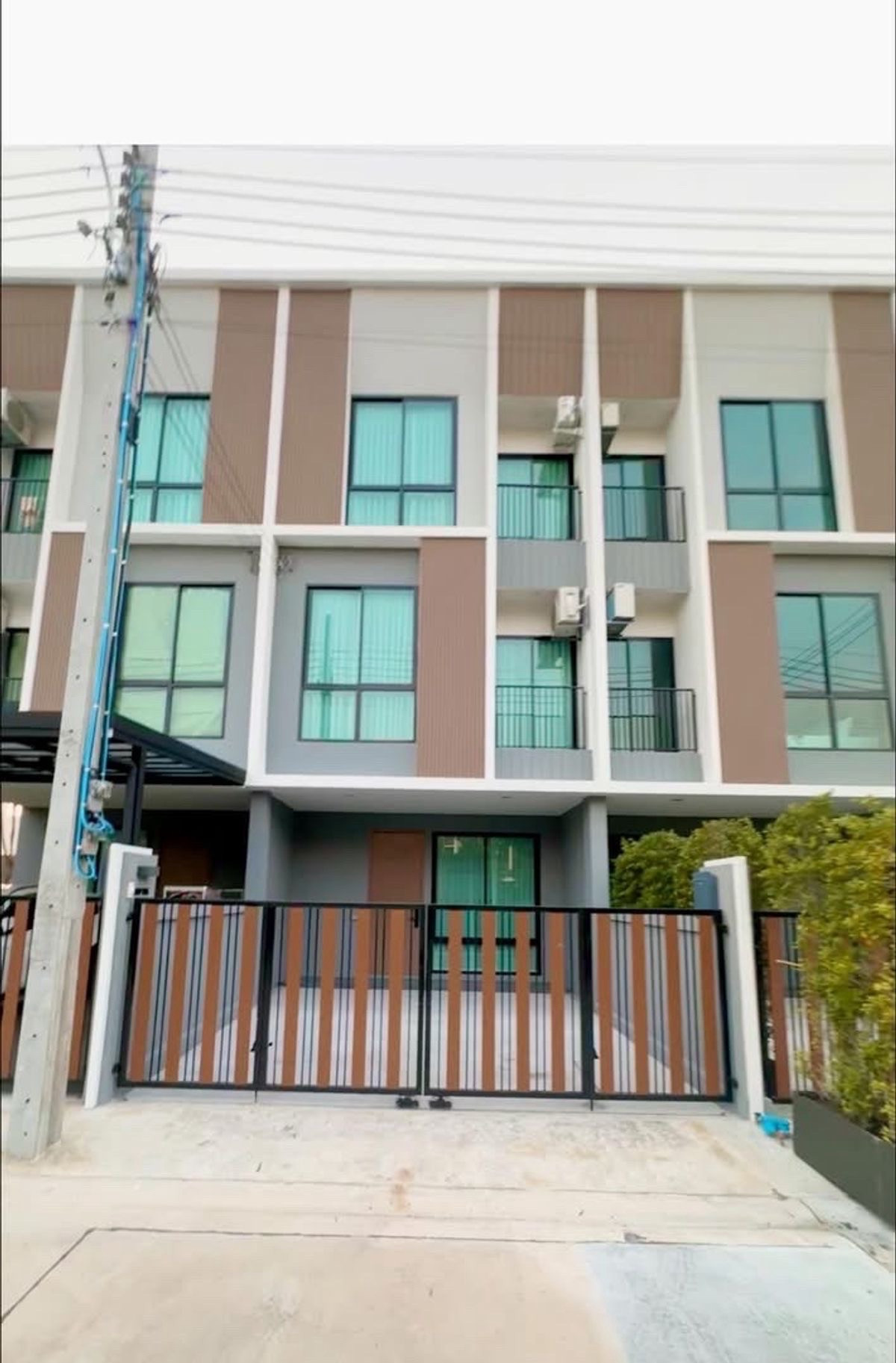 🩷 ทาวน์โฮมพร้อมอยู่ใกล้สนามบินดอนเมือง 🩷 ทาวน์โฮมพร้อมอยู่ใกล้สนามบินดอนเมือง