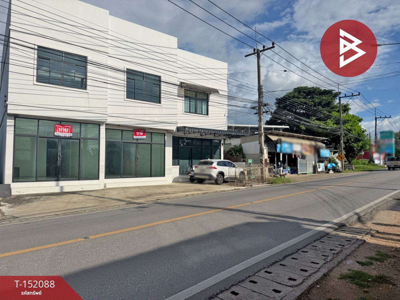 2-story commercial building for sale, Pa Sang, Lamphun.