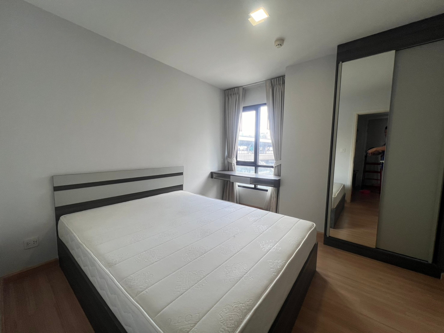 For rent: Knightsbridge Skycity Saphan Mai, 8th floor, fully furnished, 28 sq m, 10,000 baht (including common areas) For rent: Knightsbridge Skycity Saphan Mai, 8th floor, fully furnished, 28 sq m, 10,000 baht (including common areas)