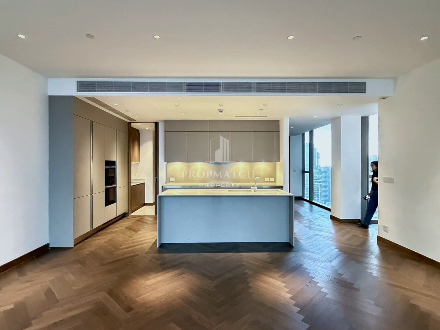 ✅ขายดาวน์ Dusit Residences วิวสวนลุม ขนาด 228 Sq.m 3 bed 3 bath | 96,000,000 MB . ติดต่อ 086-795-9997 (จิมมี่)