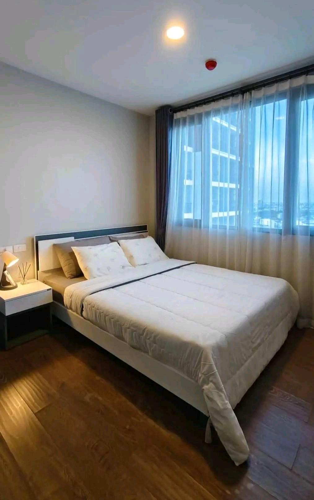 Condo for sale Ratchada Near the Cultural Center, near MRT, Atisan Ratchada Condo. Condo for sale Ratchada Near the Cultural Center, near MRT, Atisan Ratchada Condo.