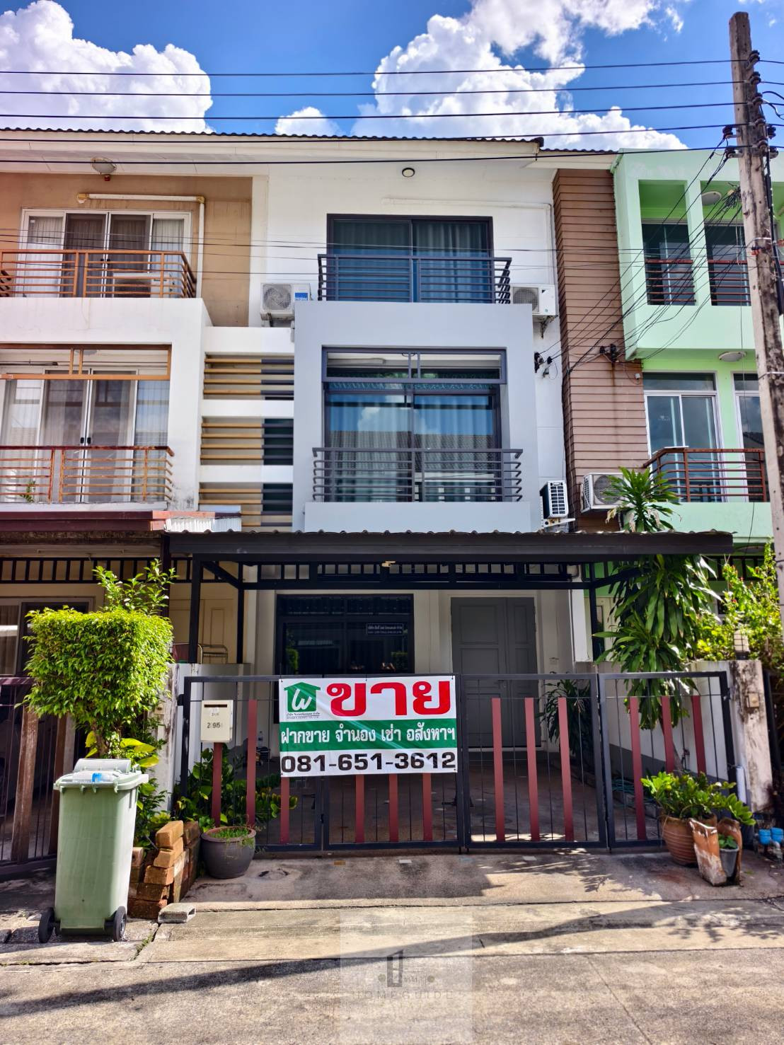 วิสต้า พาร์ค วิภาวดี ทาวน์โฮม 3 ชั้น หลังใหญ่ สเปซกว้าง ทำเลดีเดินทางสะดวก ใครมองหาบ้านย่านนี้อยู่น่าจะไม่พลาดนะคะ ราคาดีมาก