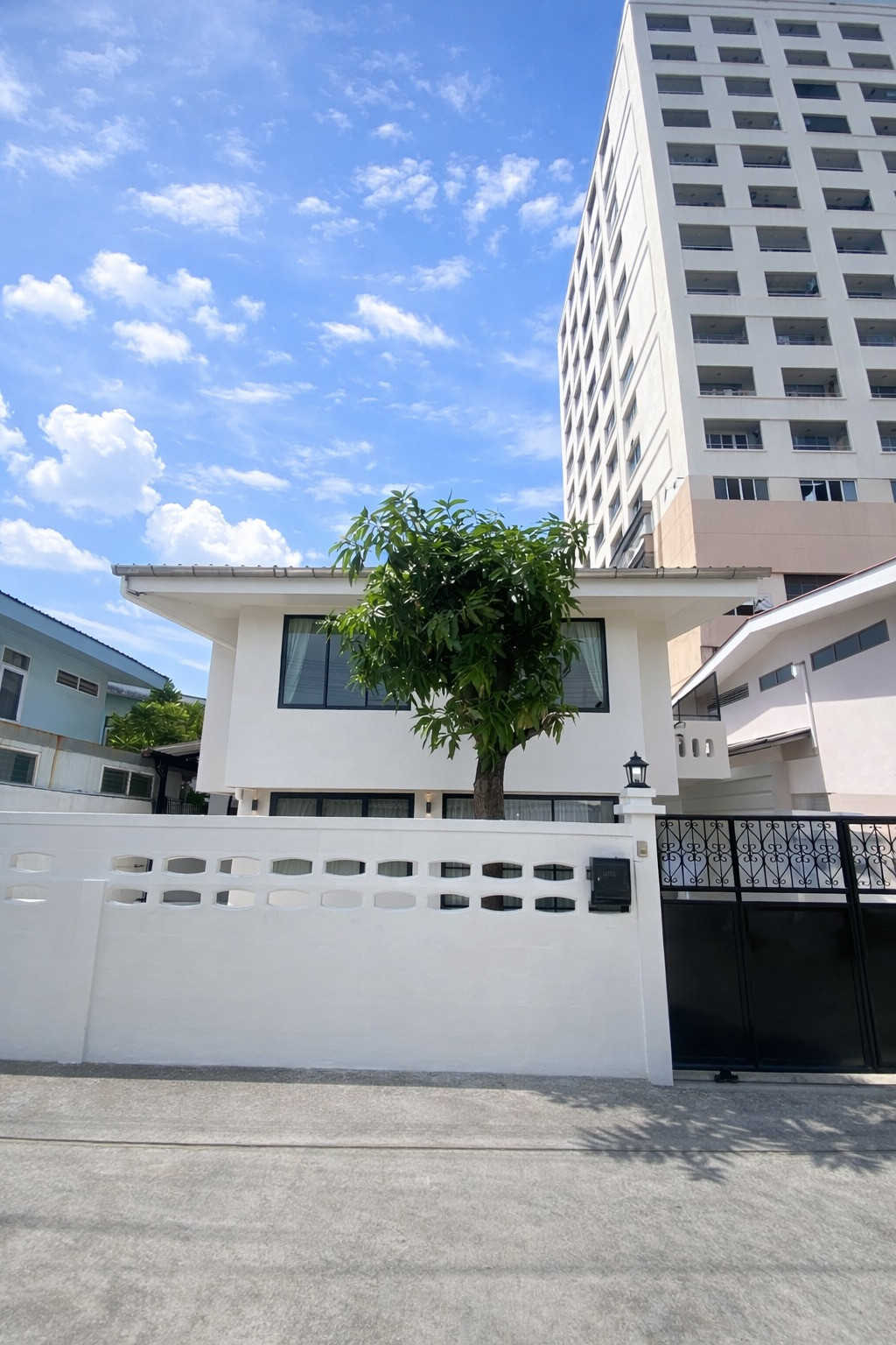 🟢 2-story detached house for rent, fully furnished, ready to move in. Pets allowed. Pet-Friendly. 🟢 2-story detached house for rent, fully furnished, ready to move in. Pets allowed. Pet-Friendly.