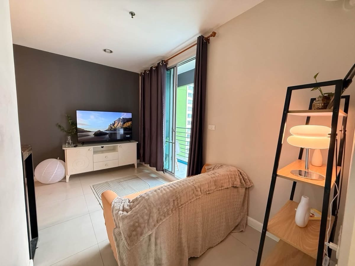 ✨ ห้องมุมใหญ่ 43 ตร.ม. วิวสระ ระเบียงกว้าง | At City Sukhumvit 101/1 – รูปที่ 2