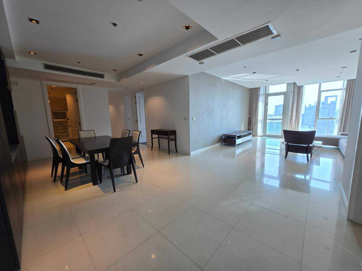 LTH162327 - Luxury Condo FOR RENT Athenee Residence | 178.14 sq.m. | 3 Beds | 3 Baths + Maid Room | BTS Phloenchit | 150K/Month | Luxury Condo for Rent Ploenchit LTH162327 - Luxury Condo FOR RENT Athenee Residence | 178.14 sq.m. | 3 Beds | 3 Baths + Maid Room | BTS Phloenchit | 150K/Month | Luxury Condo for Rent Ploenchit