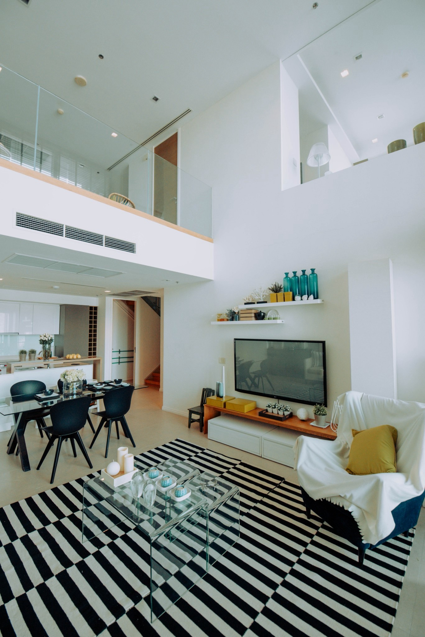 The River by Raimon Land - Rare, High Floor, Riverfront 2 Beds Duplex for Sale or Rent!  – รูปที่ 2