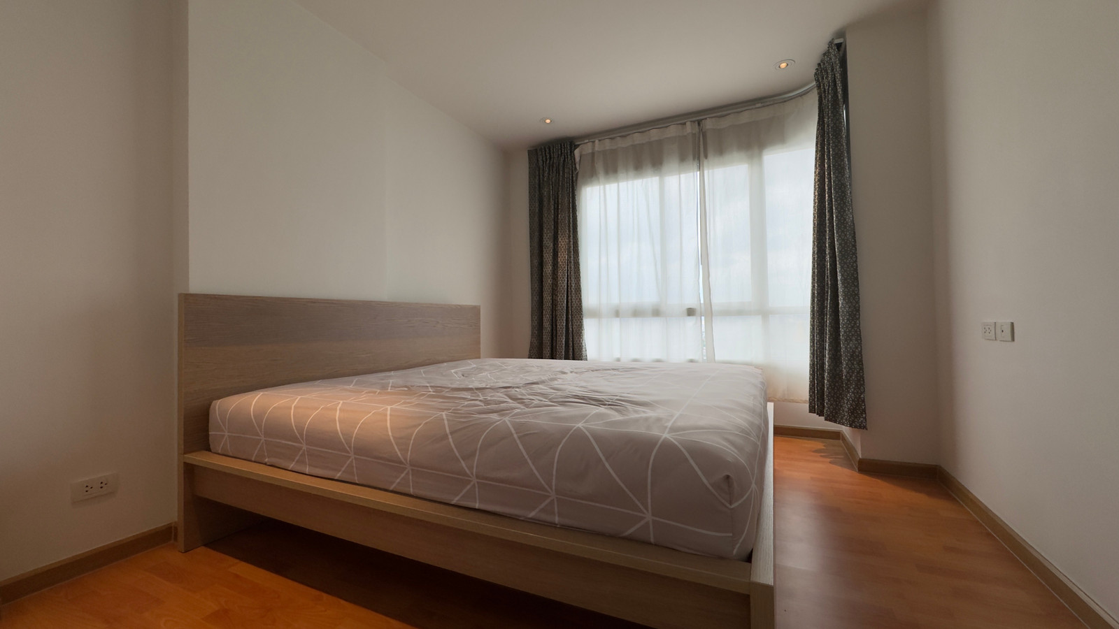 🏆 Very good built-in room for rent, The President Sathorn-Ratchaphruek. 🏆 Very good built-in room for rent, The President Sathorn-Ratchaphruek.
