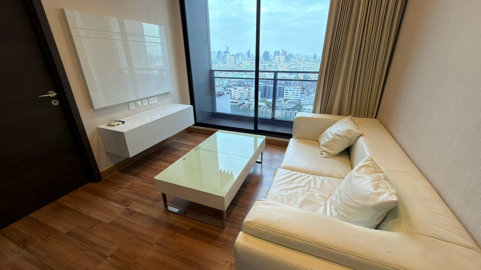 for RENT : IVY ampio 1 bedroom 1bathroom (BIG room) Please call 095-3905490 – รูปที่ 3