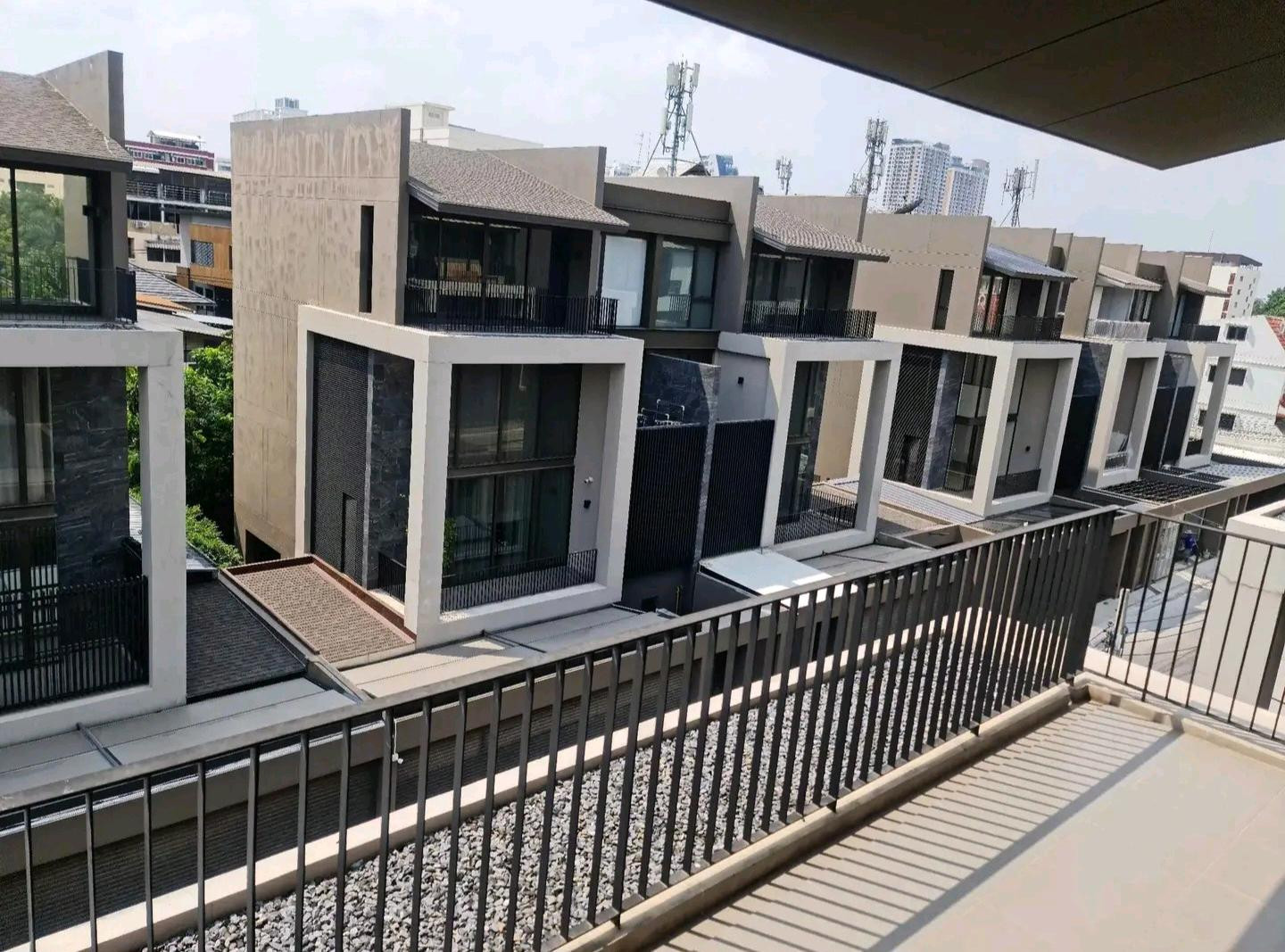 🔥🔥🔥บ้านเดี่ยวหรู 4 ชั้น  📍 บ้านพักอาศัยทำเลดี💰💰💰 