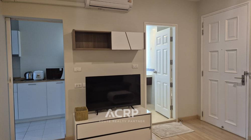 Condo for rent, Life at Sathorn 10, size 1 bedroom, 1 bathroom, 40 sq m. Condo for rent, Life at Sathorn 10, size 1 bedroom, 1 bathroom, 40 sq m.