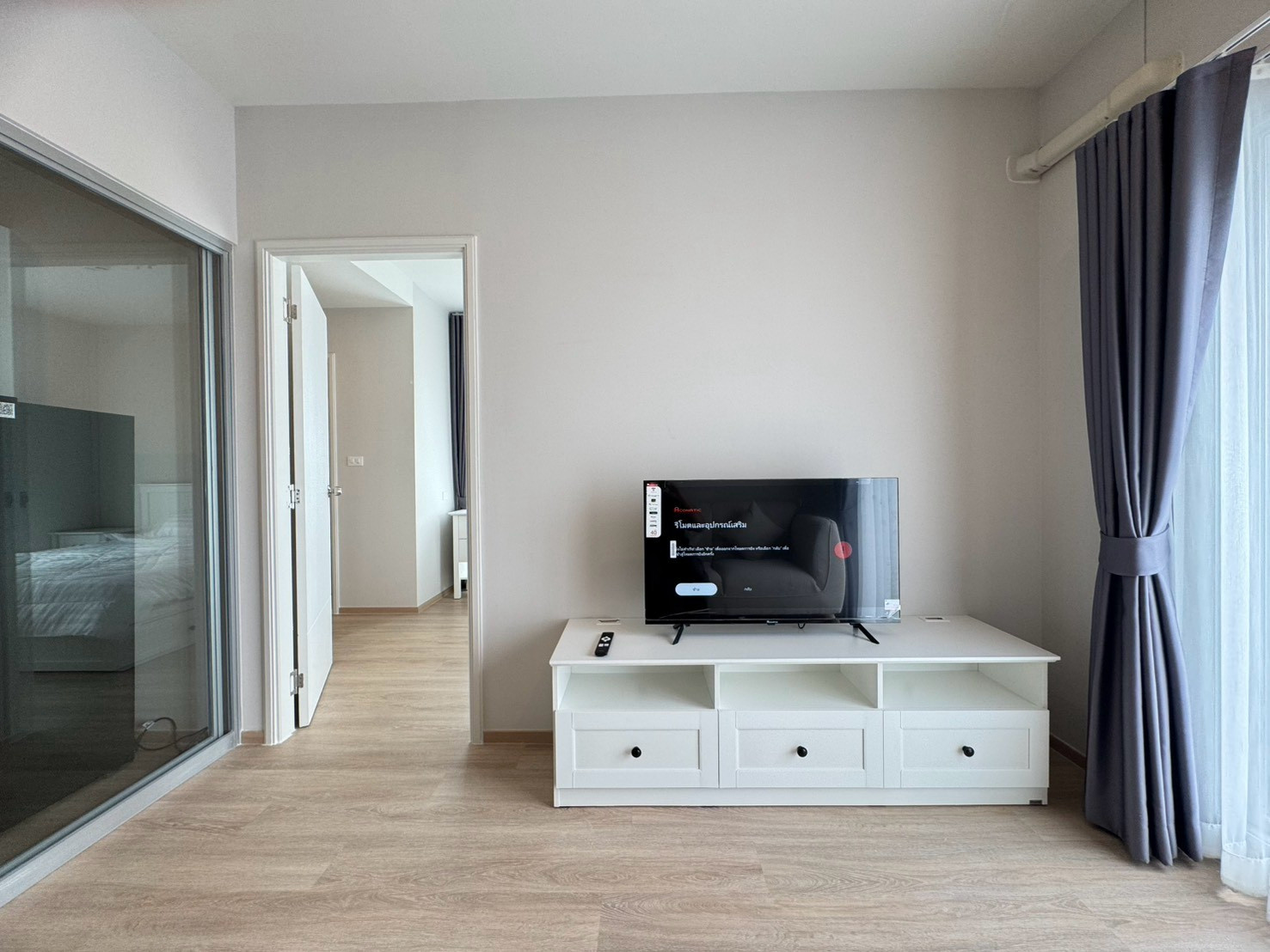 SVR-639 Condo for rent Lumpini Place Chaengwattana-Pak Kret Station, size 35 sq m., 1 bedroom, 11th floor. SVR-639 Condo for rent Lumpini Place Chaengwattana-Pak Kret Station, size 35 sq m., 1 bedroom, 11th floor.
