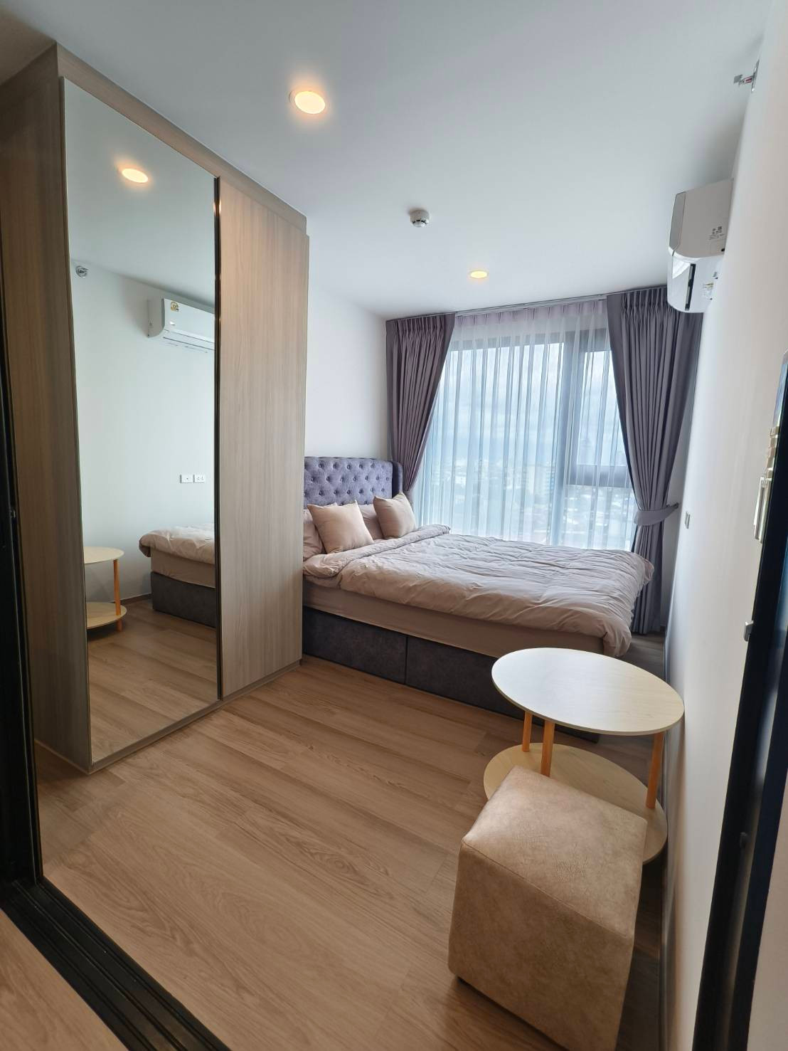 New condo for rent, 100% Origin Play, Bang Khun Non, beautiful room, "North" direction, cool and comfortable, not exposed to the afternoon sun. Save a lot on electricity bills! Fully furnished with new electrical appliances out of the box. Just carry your New condo for rent, 100% Origin Play, Bang Khun Non, beautiful room, "North" direction, cool and comfortable, not exposed to the afternoon sun. Save a lot on electricity bills! Fully furnished with new electrical appliances out of the box. Just carry your