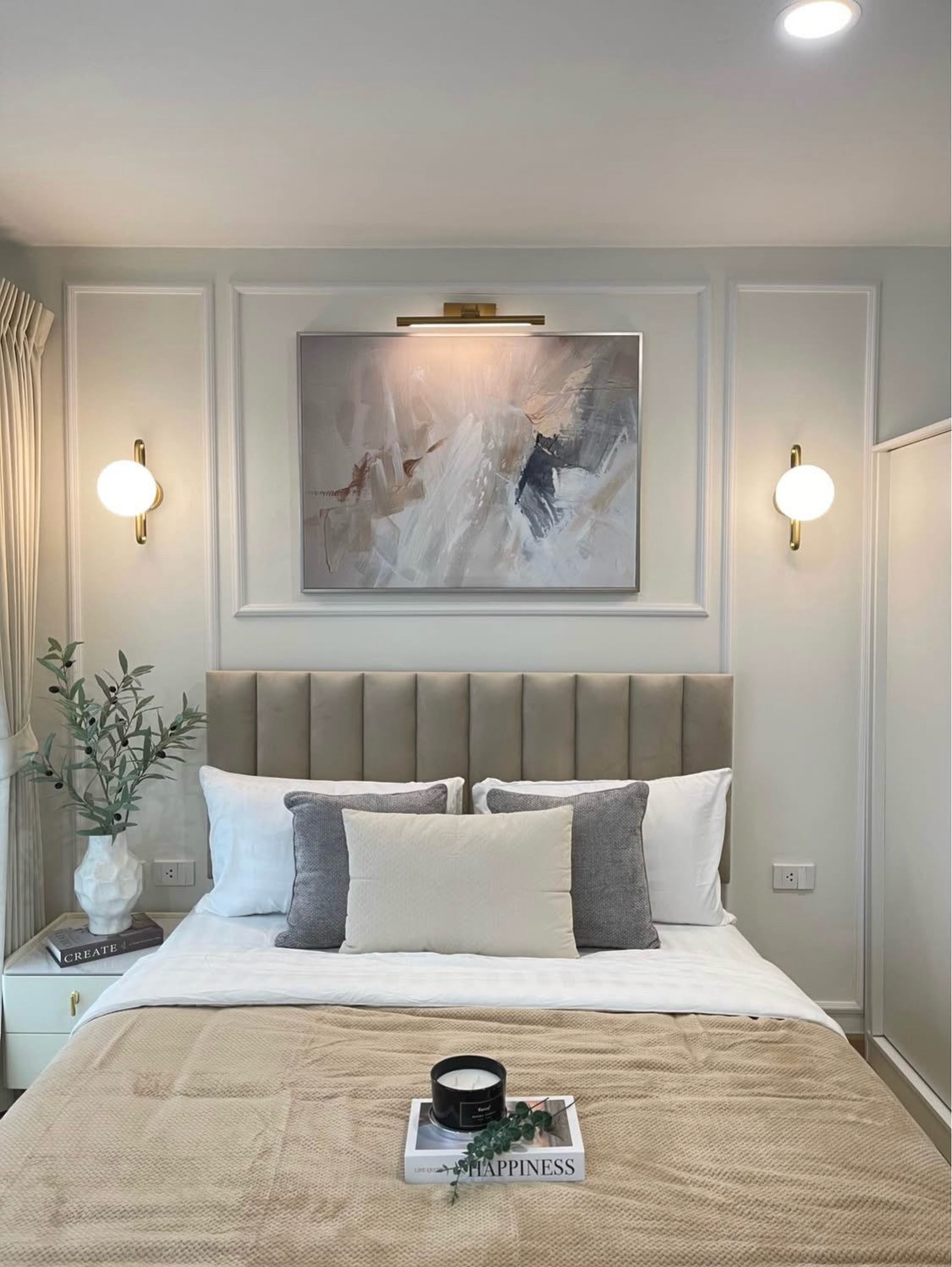 Ready to move in ✨LowRise condo in the heart of Rama 9. Ready to move in ✨LowRise condo in the heart of Rama 9.