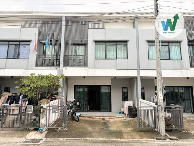 ขายบ้าน Stories Onnuch Wongwaen กาญจนาภิเษก 39 บ้านหน้ากว้าง 118 ตรม 3 นอน 2 น้ำ ทำเลดี ใกล้วงแหวน ขายบ้าน Stories Onnuch Wongwaen กาญจนาภิเษก 39 บ้านหน้ากว้าง 118 ตรม 3 นอน 2 น้ำ ทำเลดี ใกล้วงแหวน
