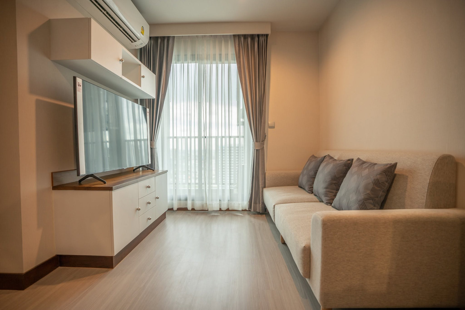 ให้เช่า ✨ Life Ladprao คอนโดตรงข้ามเซนทรัลลาดพร้าว ขนาด 2 ห้องนอน 2 ห้องน้ำ 51.5sqm เพียง 34,000 บาท/เดือน 📞 โทรเลย 065-2614622 แทมมี่ ให้เช่า ✨ Life Ladprao คอนโดตรงข้ามเซนทรัลลาดพร้าว ขนาด 2 ห้องนอน 2 ห้องน้ำ 51.5sqm เพียง 34,000 บาท/เดือน 📞 โทรเลย 065-2614622 แทมมี่