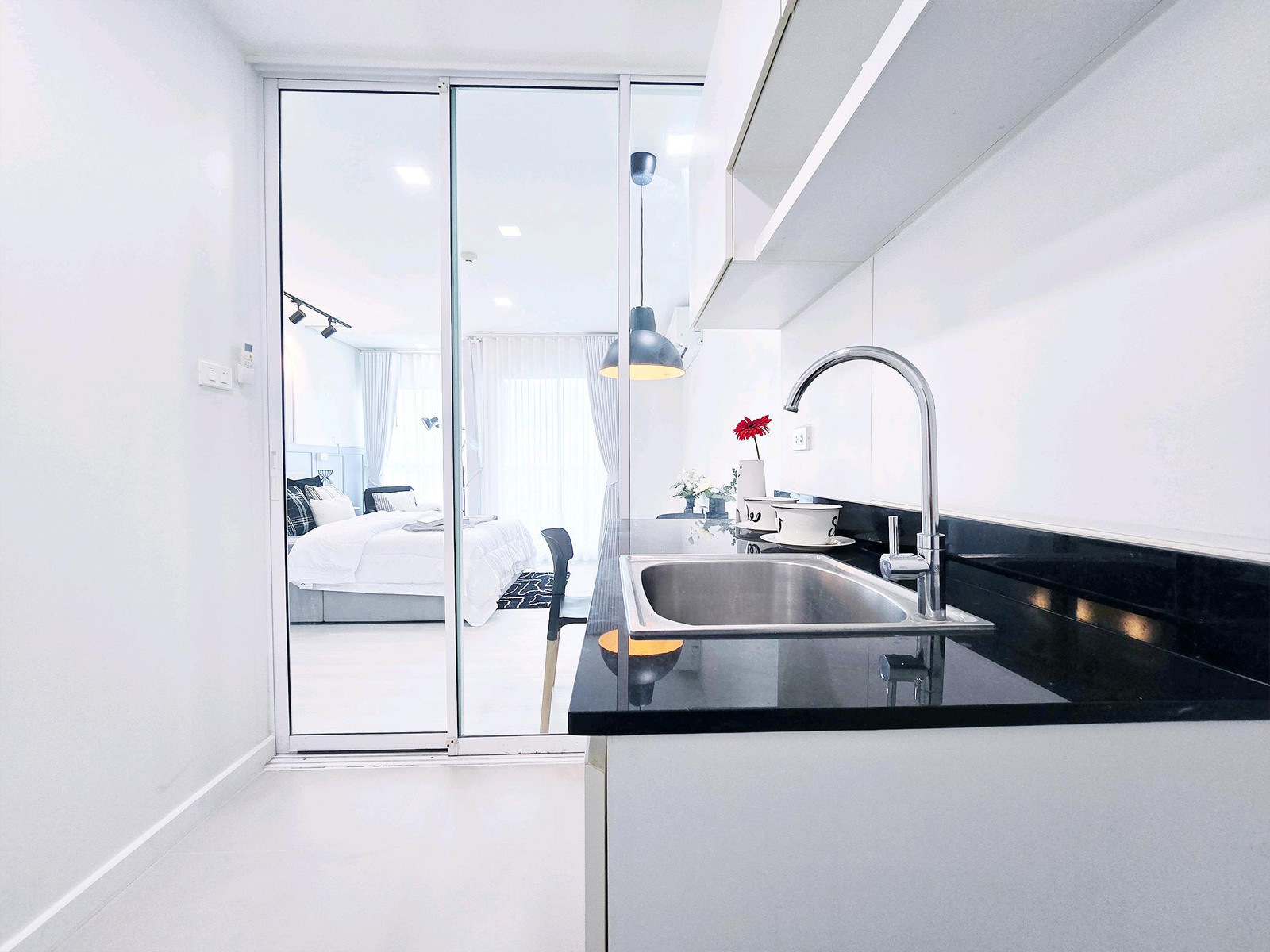 Fully furnished room in immaculate condition at We Condo Ekkamai-Ramintra 🏙️ Fully furnished room in immaculate condition at We Condo Ekkamai-Ramintra 🏙️