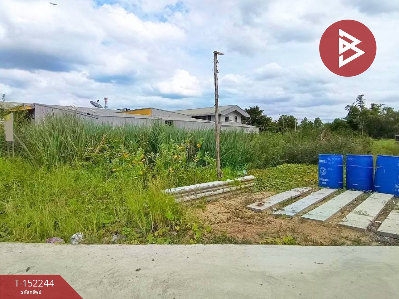 Beautiful vacant land for sale, area 200 sq m, Soi Khlong Sam 5/3, Khlong Luang, Pathum Thani. Beautiful vacant land for sale, area 200 sq m, Soi Khlong Sam 5/3, Khlong Luang, Pathum Thani.