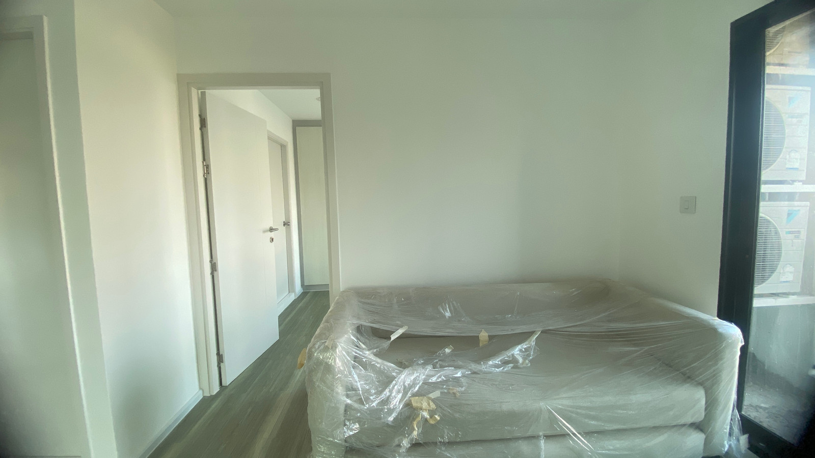 !! Urgent sale, 2 bedrooms, 2 bathrooms, very good price, never had this price before, condo next to Kasetsart University fence. !! Urgent sale, 2 bedrooms, 2 bathrooms, very good price, never had this price before, condo next to Kasetsart University fence.