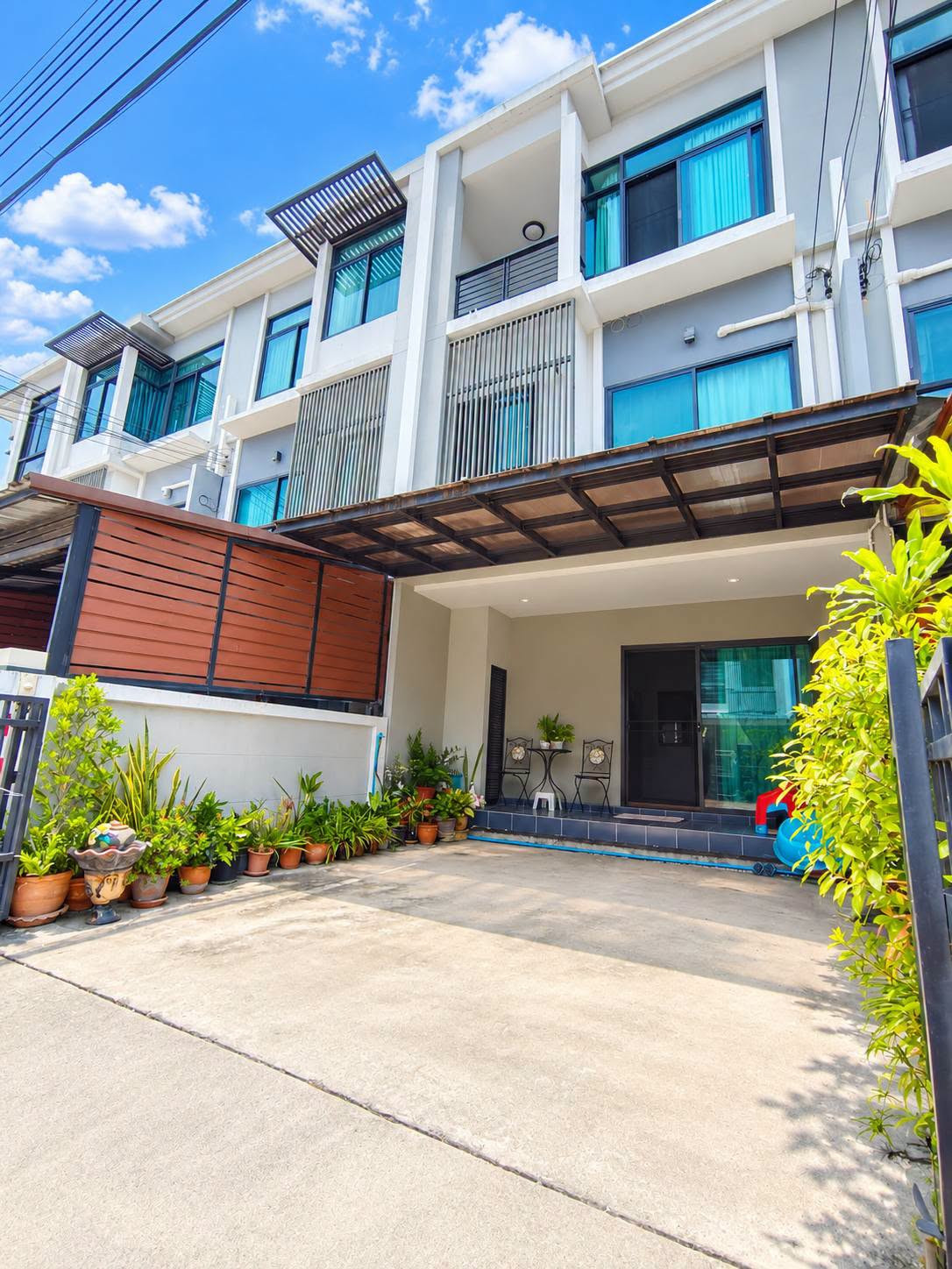 For sale 2.99 3-story townhome, The Metro, The Metro Ramkhamhaeng - Wongwaen. For sale 2.99 3-story townhome, The Metro, The Metro Ramkhamhaeng - Wongwaen.