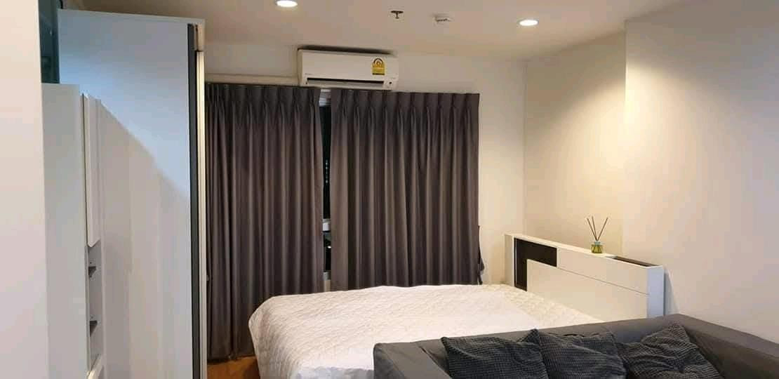 📢💯📢[[ให้เช่า]] ห้องแต่งพร้อมเฟอร์ครบ​ วิวสระ  ใกล้ ARL และ MRT สายสีเหลือง สถานีหัวหมาก