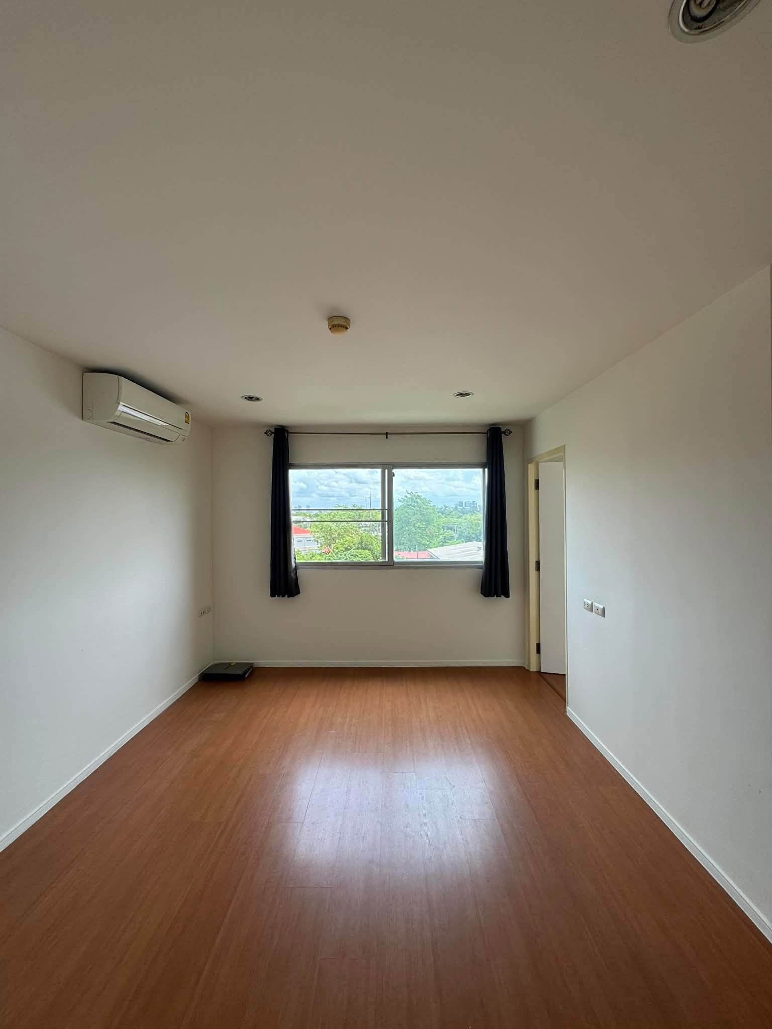 (Code S5852) Condo for sale, Lumpini Condo Town Ramindra – Latplakhao 2 project: Lumpini Condo Town Ramindra – Latplakhao 2 (Code S5852) Condo for sale, Lumpini Condo Town Ramindra – Latplakhao 2 project: Lumpini Condo Town Ramindra – Latplakhao 2