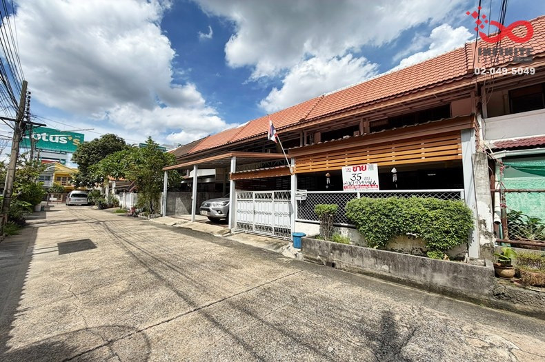 ขายทาวน์เฮาส์ 2 ชั้น 35 ตร.ว. หมู่บ้านศรีนครพัฒนา 2 นวมินทร์ 80 – รูปที่ 2
