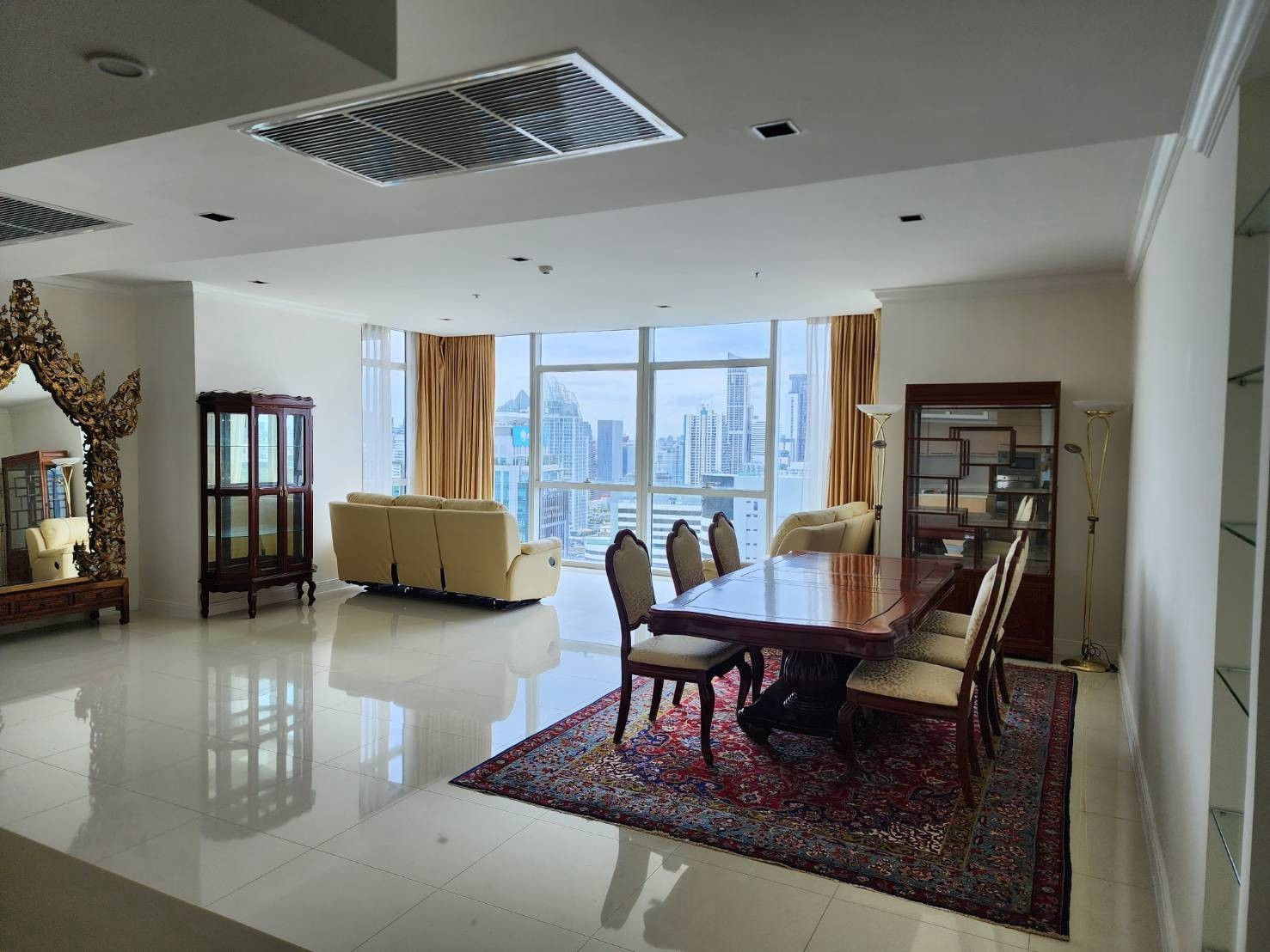 LTHC16257 - Condo For Rent | Athenee Residence | BTS Phloenchit | 196 Sq.m. | 3+1 Beds | 3 Baths | 150K/Month
