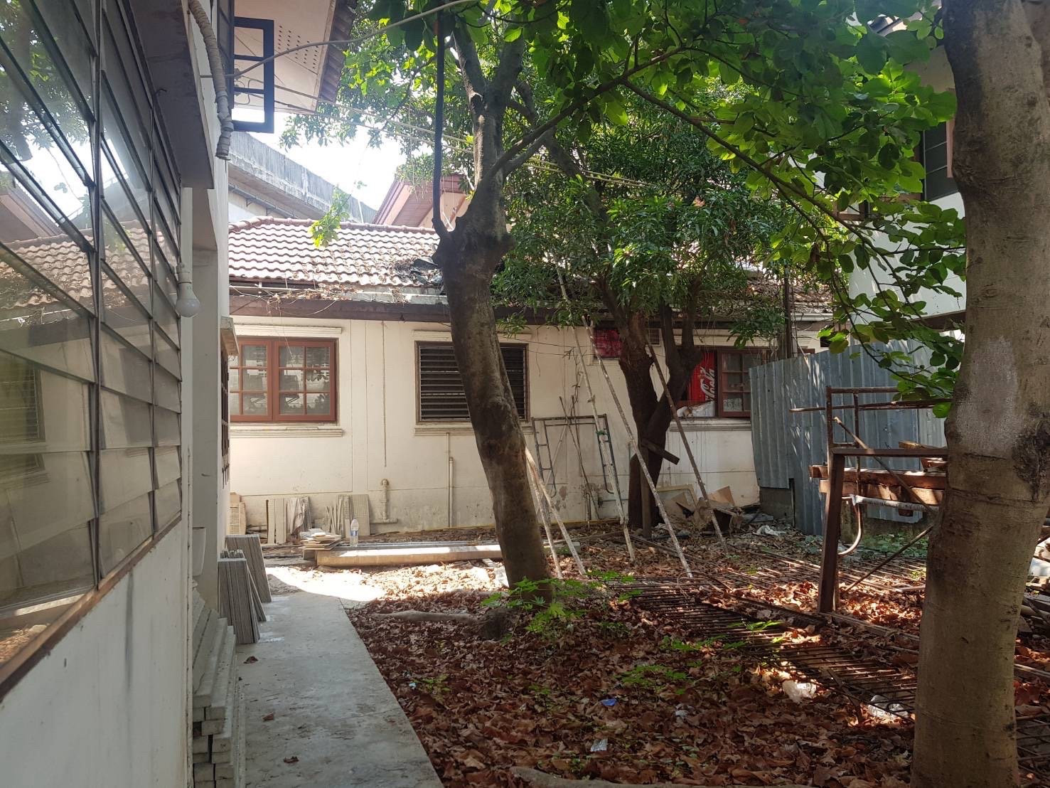 Cheap price - 2 houses for rent, 110 wa, Pridi Banomyong 14, for rent. – รูปที่ 4
