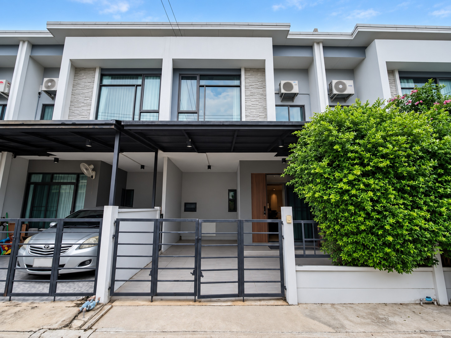 🔥 ทาวน์โฮม 3 ห้องนอน พร้อมเฟอร์หลักครบ 🏡 พลีโน่ พหลโยธิน - วัชรพล