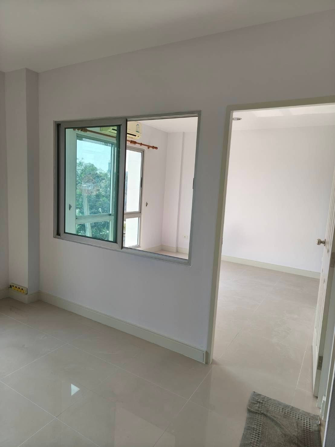 ลดราคา 🔥  ห้องใหญ่ เช่า 7,500 บาท ✅ BTS แยก คปอ.📢 Line : @085pucam / 0627941024 🥳 YKP Rental Condo – รูปที่ 2
