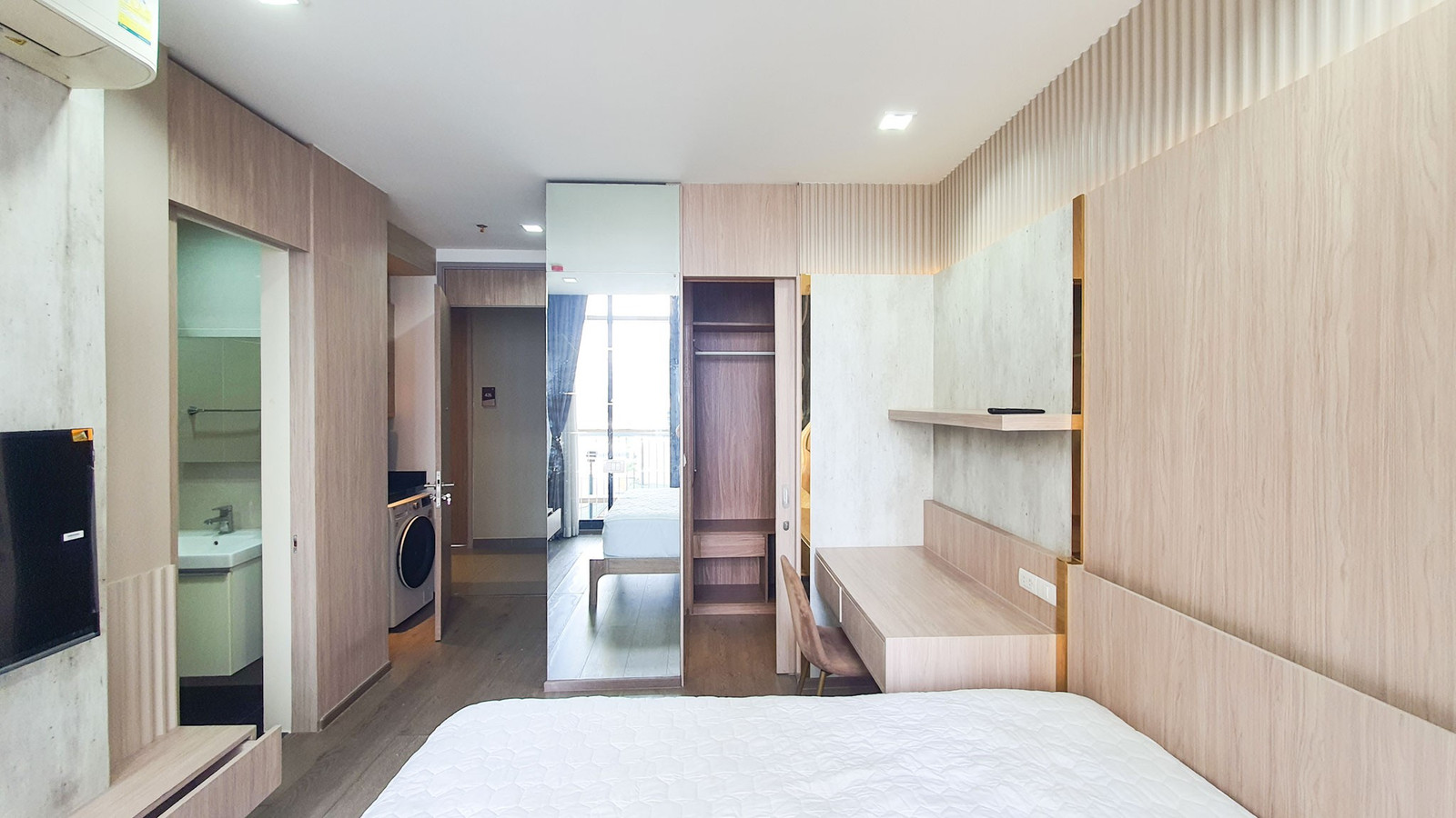 🔥 HOT DEAL! Studio for Rent at Park Origin Phrom Phong – Only 16,000 THB/Month! 🔥
