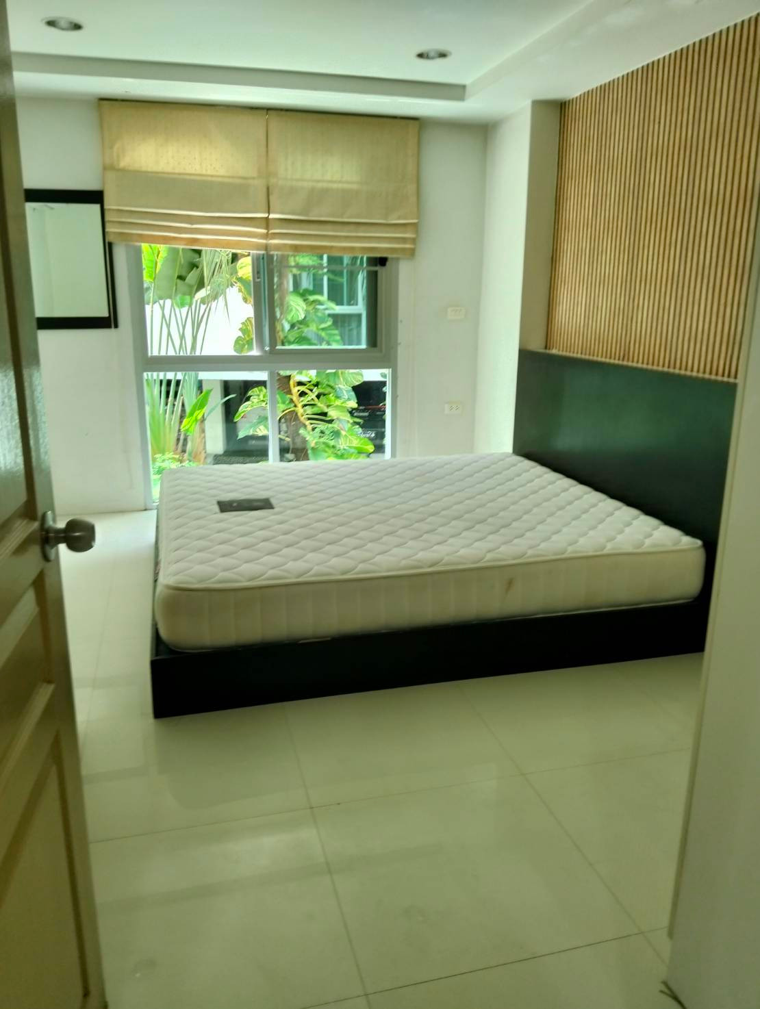For rent, Resorta Yen Akat, Building B. For rent, Resorta Yen Akat, Building B.