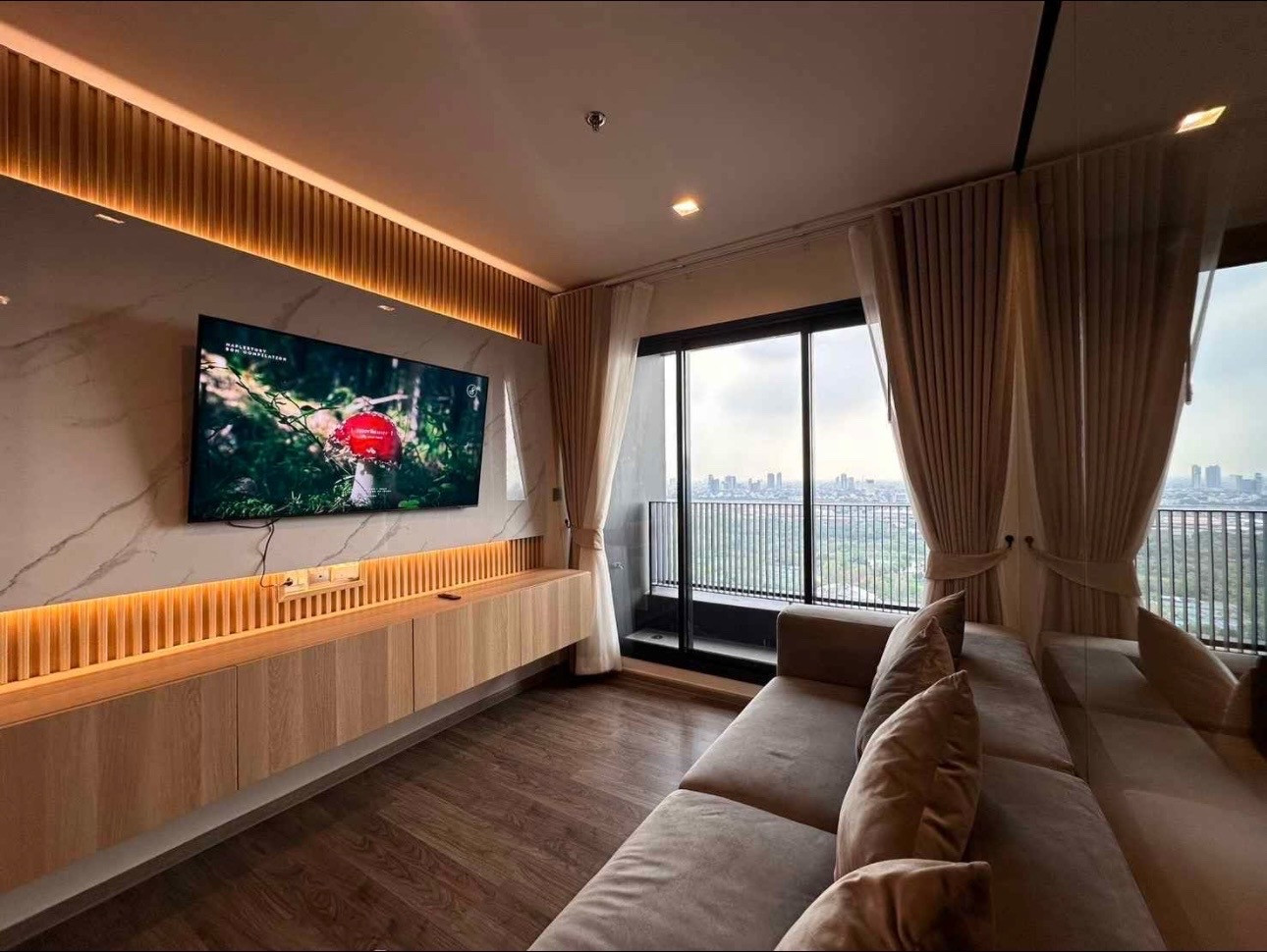 ✨ LIFE LADPRAO VALLEY | 2 BED 2 BATH | HIGH FLOOR | next to BTS Lat Phrao Intersection. ✨ LIFE LADPRAO VALLEY | 2 BED 2 BATH | HIGH FLOOR | next to BTS Lat Phrao Intersection.