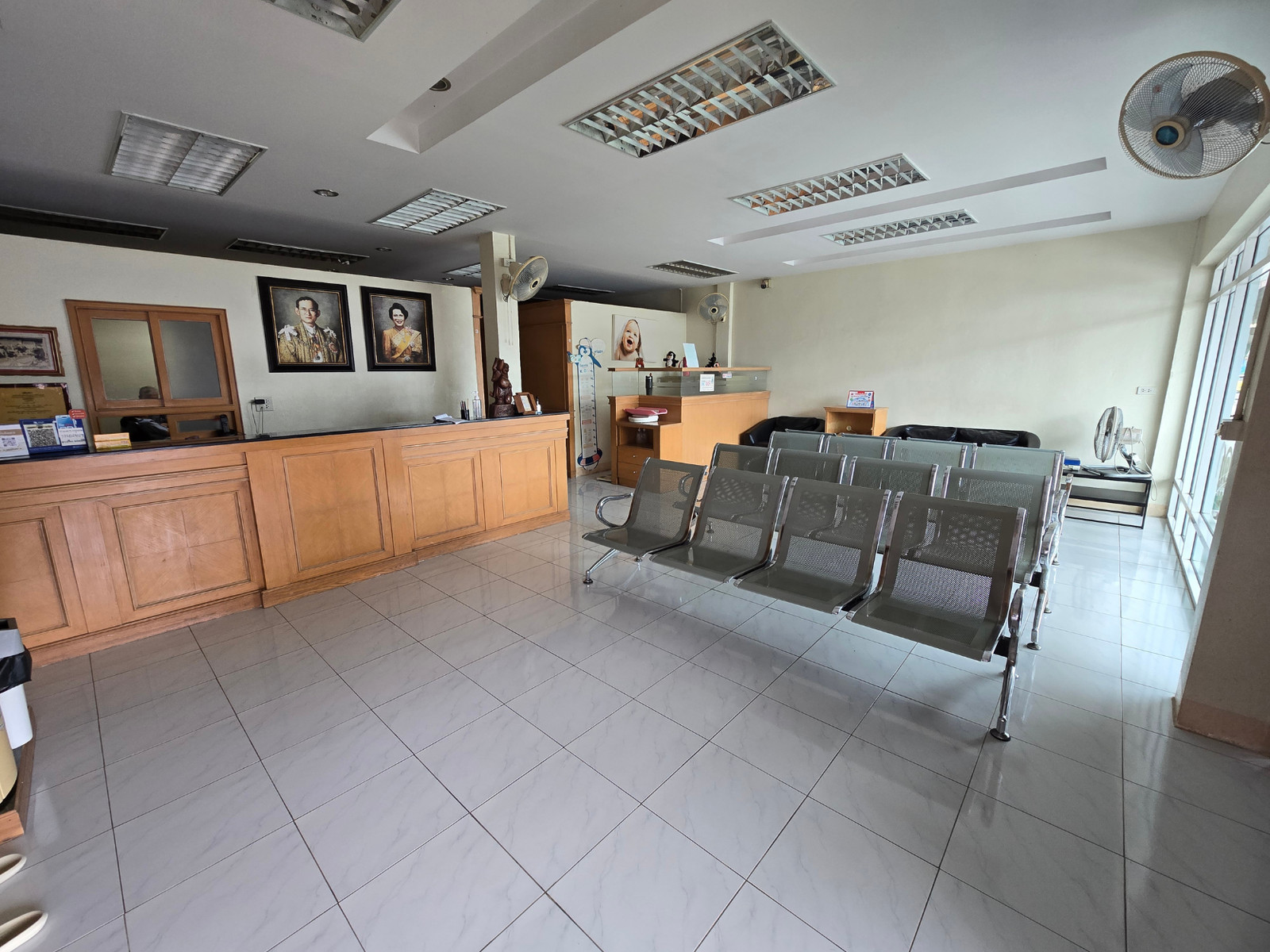 Open for pre-lease of rights 2 commercial buildings Location near the clock tower roundabout Mueang Sukhothai District – รูปที่ 4