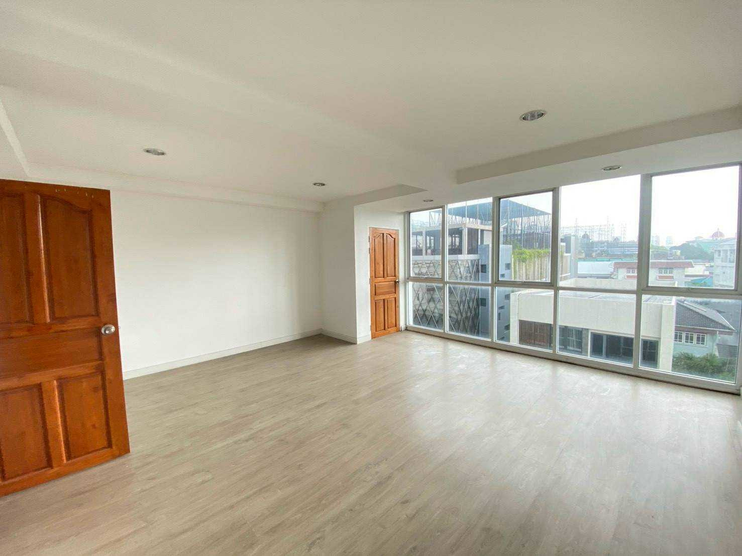 Luxurious home office for sale, 4 and a half floors, Chan area, Sathu Pradit. – รูปที่ 3